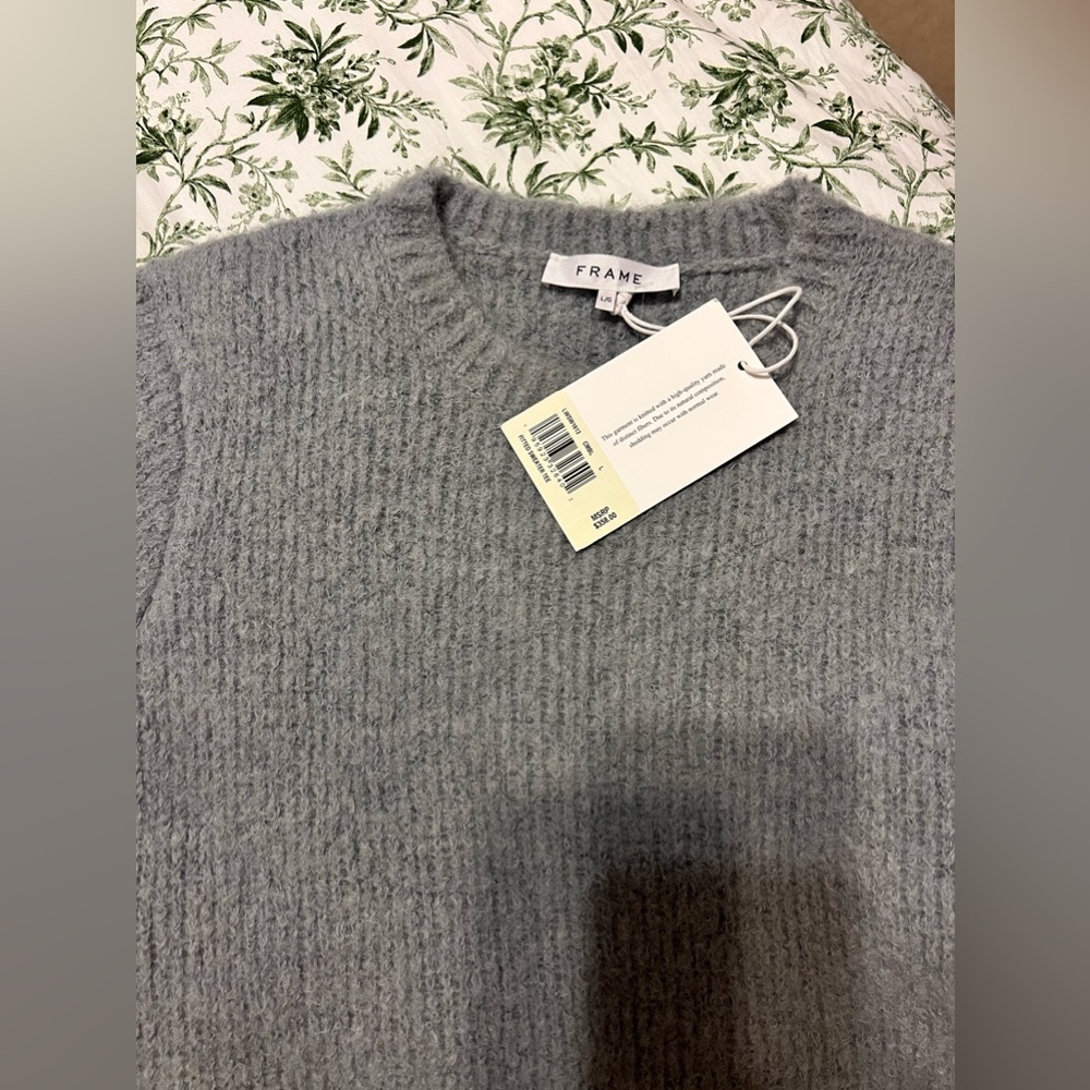 NWT Frame Fitted Sweater Tee - L - Picture 6 of 6